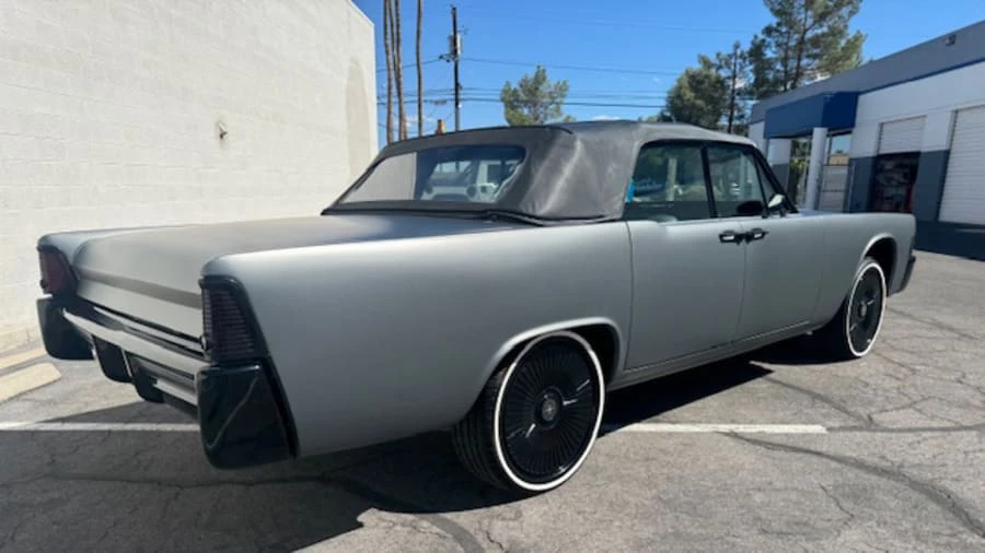 1965 Lincoln Continental 4th Gen - Image 13 of 19