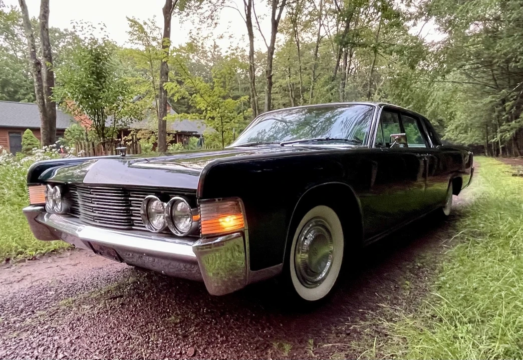 1965 Lincoln Continental 4th Gen - Image 17 of 21