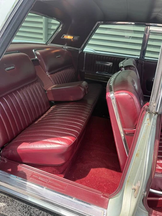 1965 Lincoln Continental 4th Gen - Image 6 of 10