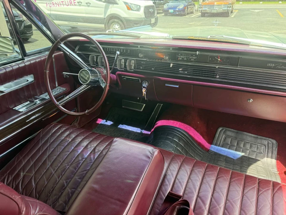 1965 Lincoln Continental 4th Gen - Image 5 of 10
