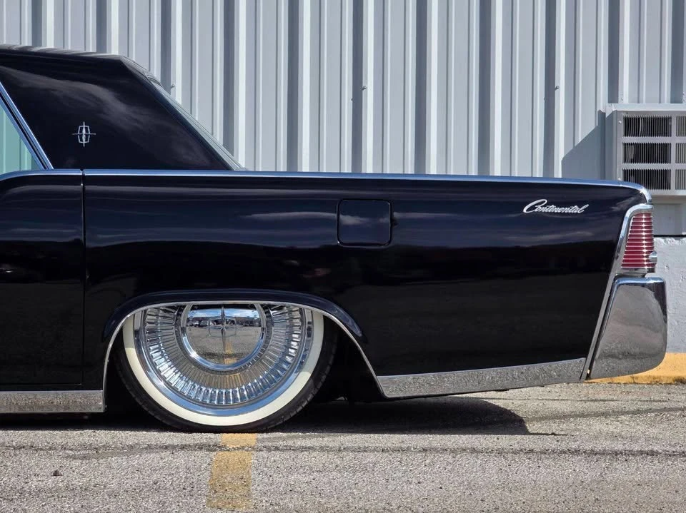 1965 Lincoln Continental 4th Gen - Image 13 of 16