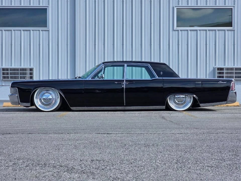 1965 Lincoln Continental 4th Gen - Image 2 of 16