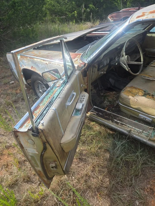 1965 Lincoln Continental 4th Gen - Image 8 of 14