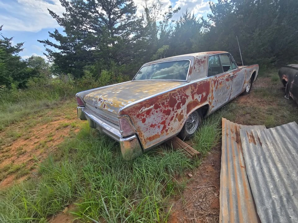 1965 Lincoln Continental 4th Gen - Image 3 of 14