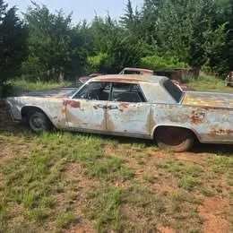 1965 Lincoln Continental 4-Door Sedan