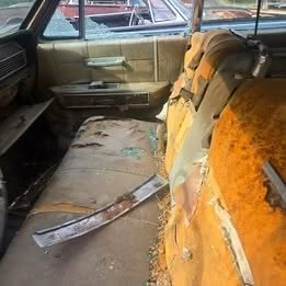 1965 Lincoln Continental 4th Gen - Image 11 of 14