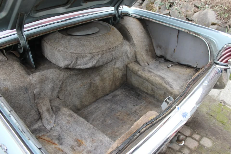 1965 Lincoln Continental 4th Gen - Image 15 of 16