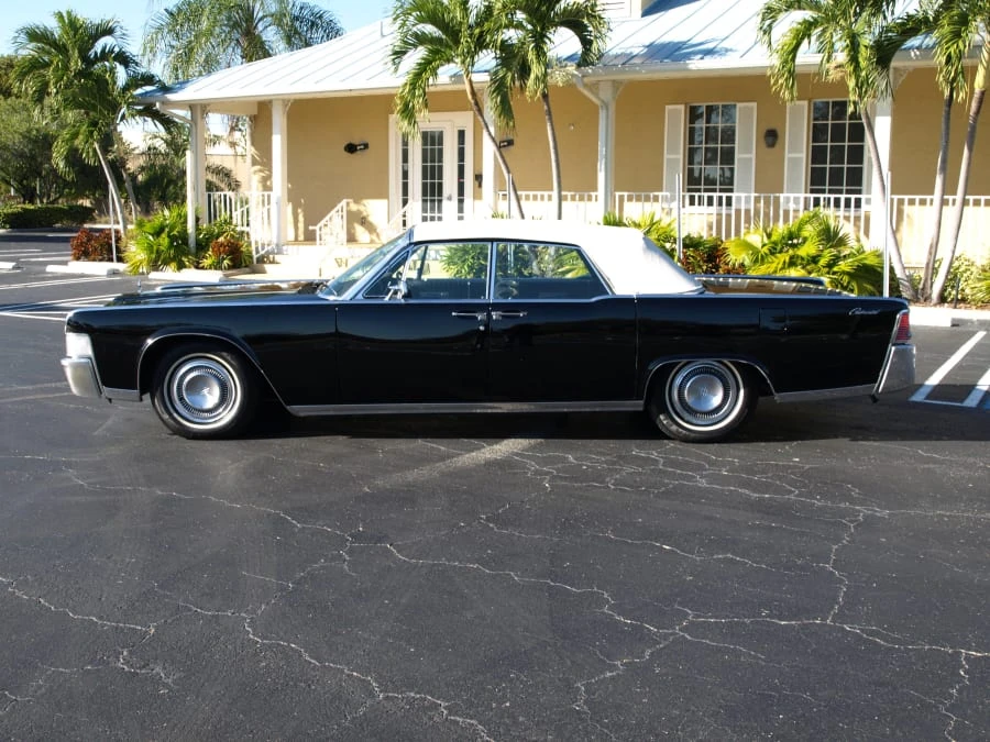 1965 Lincoln Continental 4th Gen - Image 2 of 6