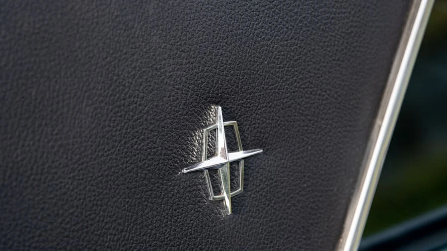 1965 Lincoln Continental 4th Gen - Image 17 of 19