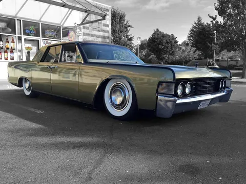 1965 Lincoln Continental Sedan 4D