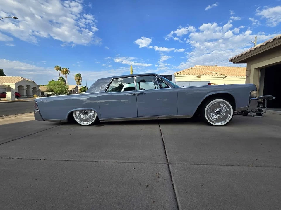 1965 Lincoln Continental 4th Gen - Image 2 of 5