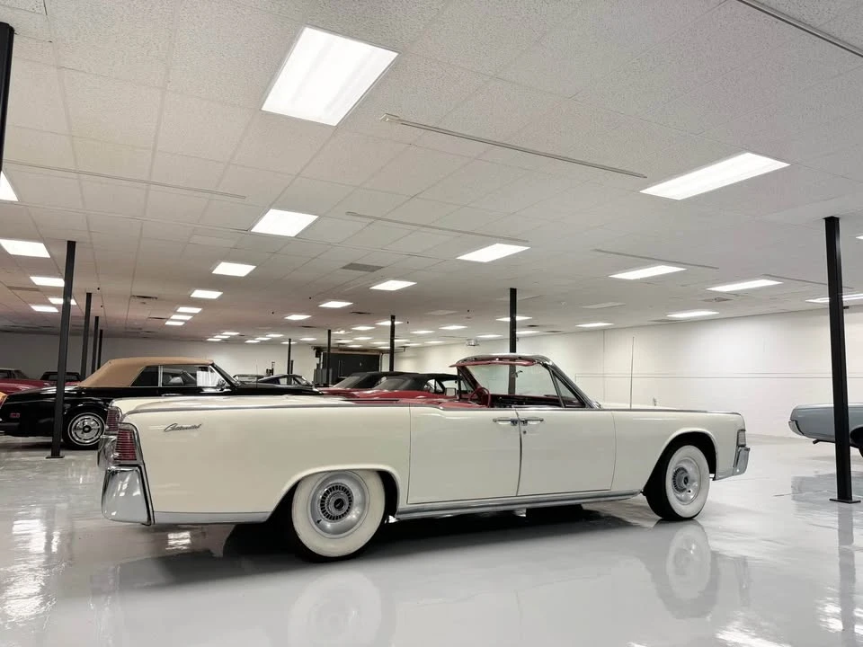 1965 Lincoln Continental 4th Gen - Image 4 of 20