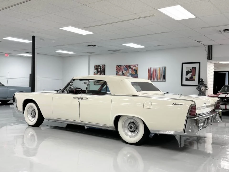 1965 Lincoln Continental 4th Gen - Image 9 of 20