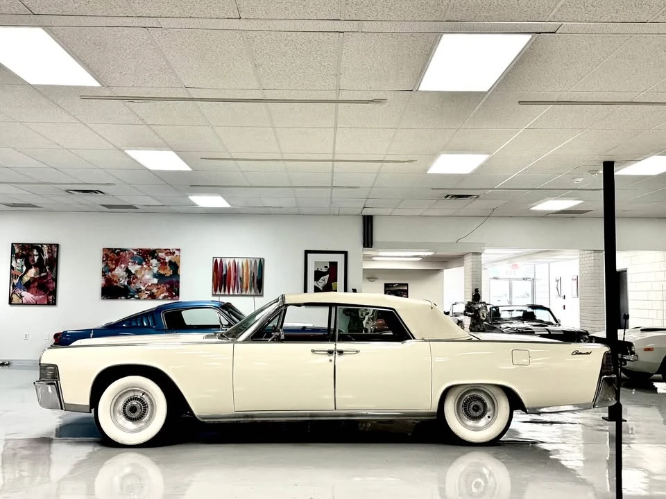 1965 Lincoln Continental 4th Gen - Image 7 of 20