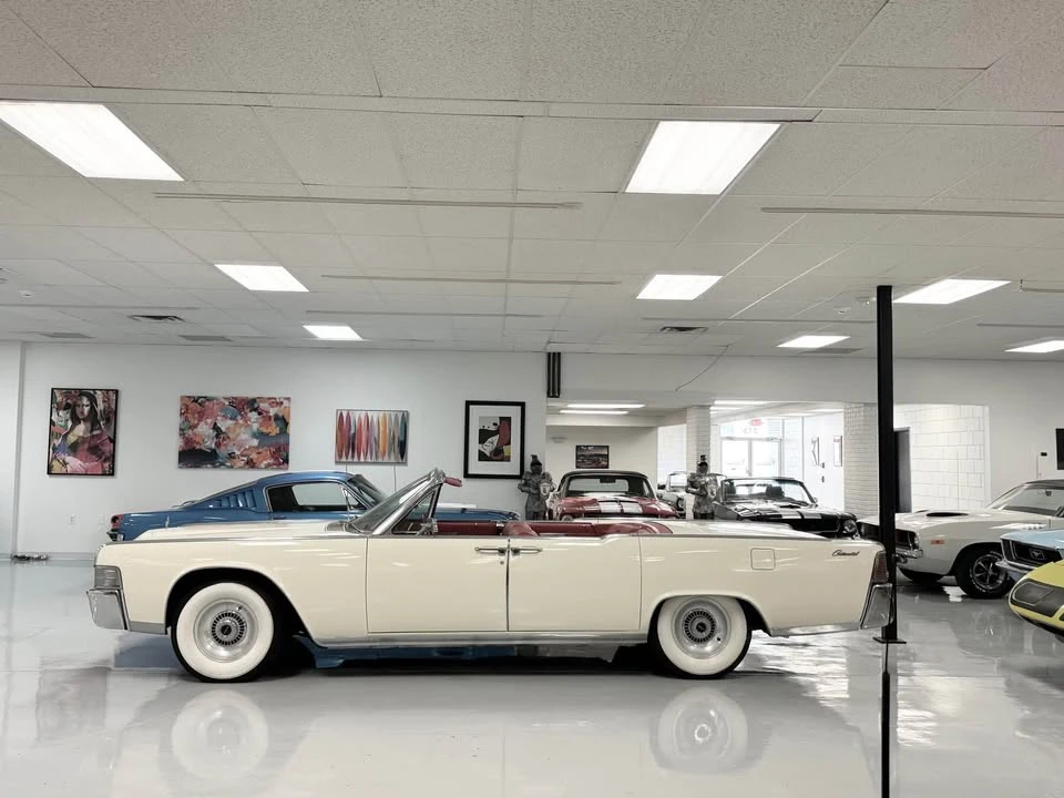 1965 Lincoln Continental 4th Gen - Image 2 of 20