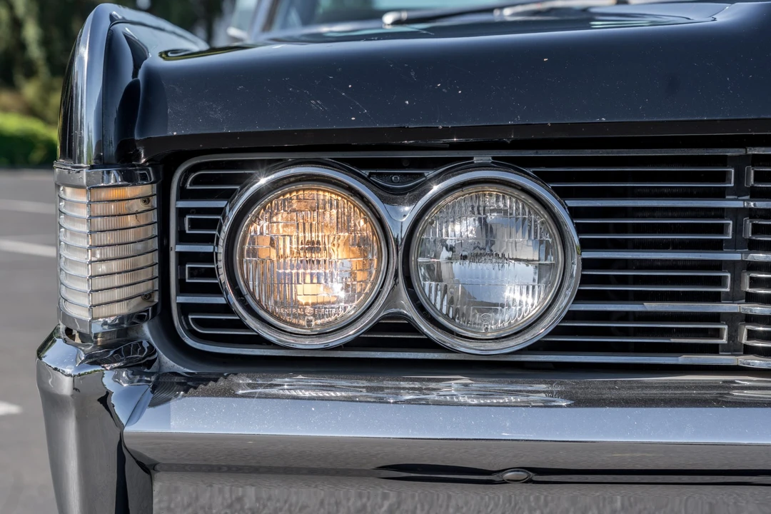 1965 Lincoln Continental 4th Gen - Image 18 of 31