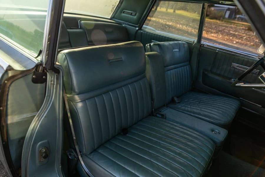1965 Lincoln Continental 4th Gen - Image 12 of 15