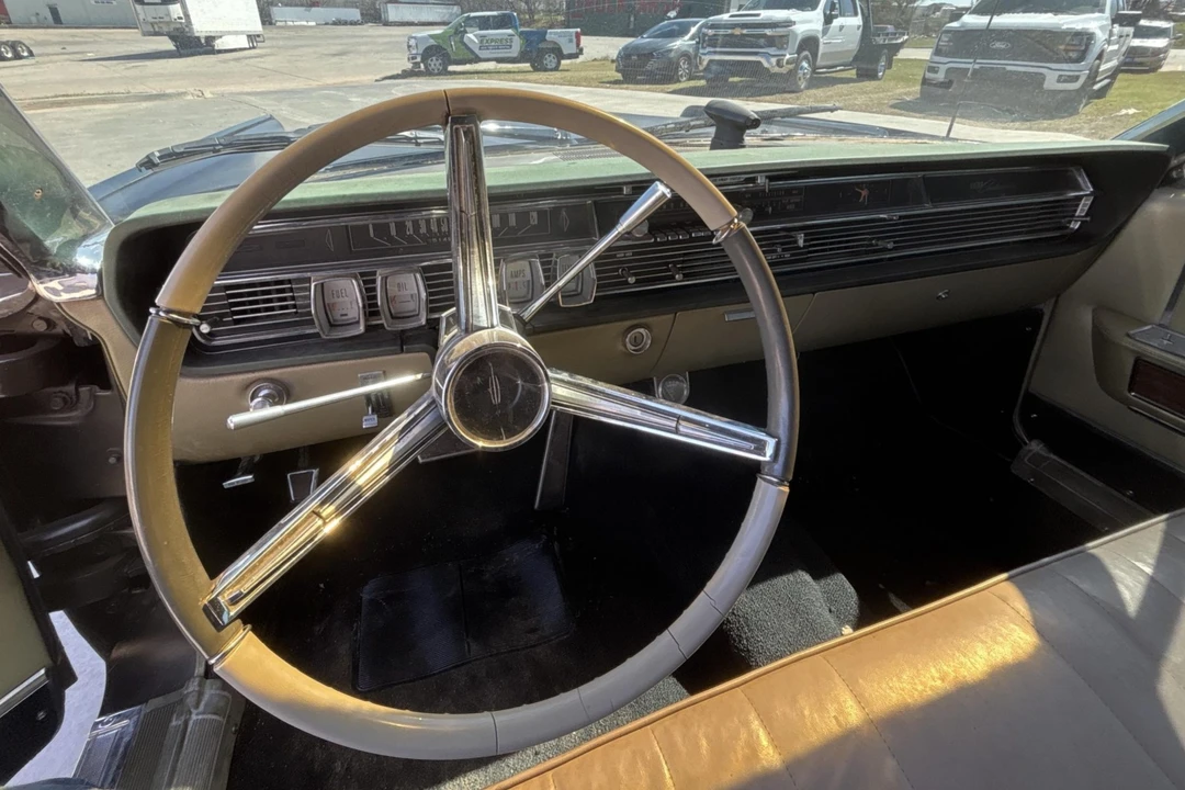 1965 Lincoln Continental 4th Gen - Image 5 of 8