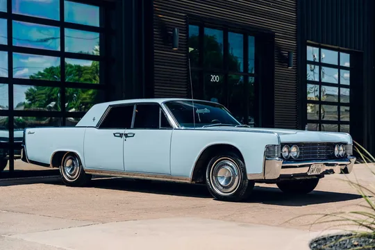 1965 Lincoln Continental Sedan