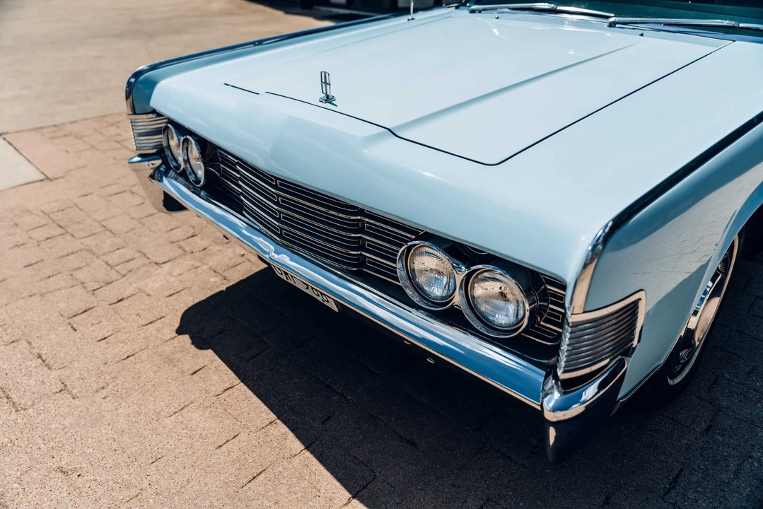 1965 Lincoln Continental 4th Gen - Image 16 of 31