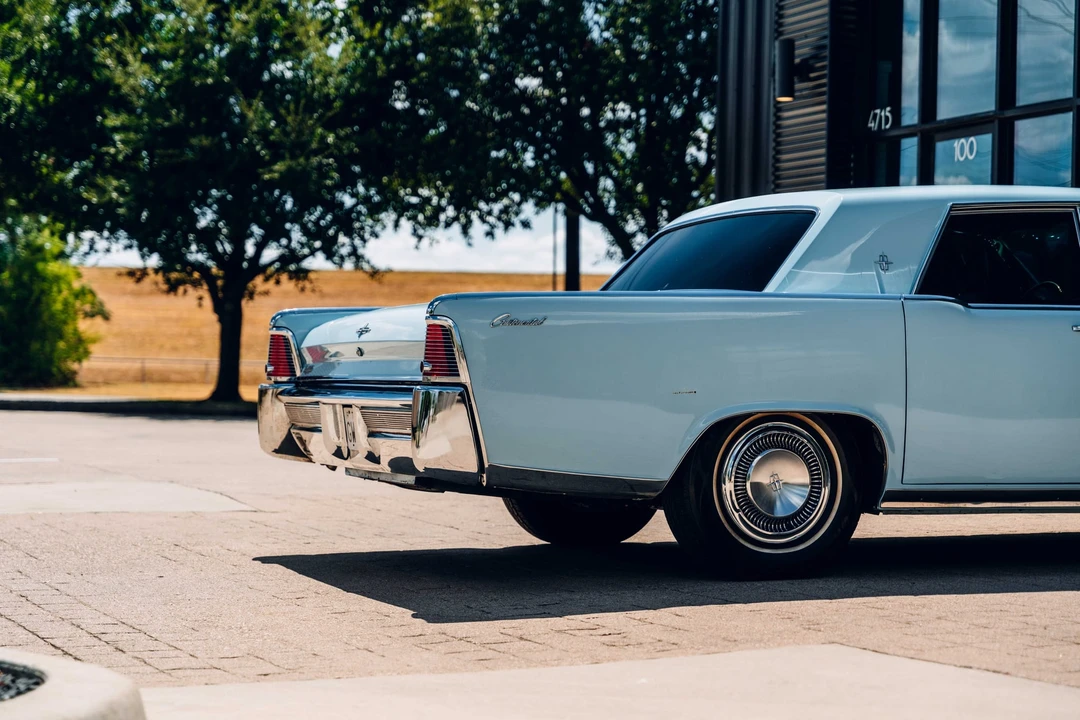 1965 Lincoln Continental 4th Gen - Image 22 of 31