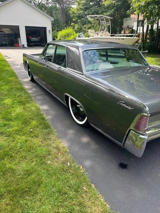 1965 Lincoln Continental 4th Gen - Image 12 of 24