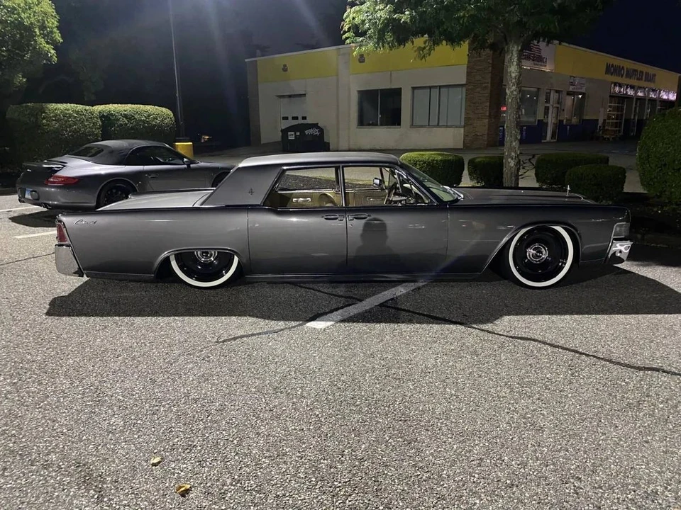1965 Lincoln Continental 4th Gen - Image 2 of 24