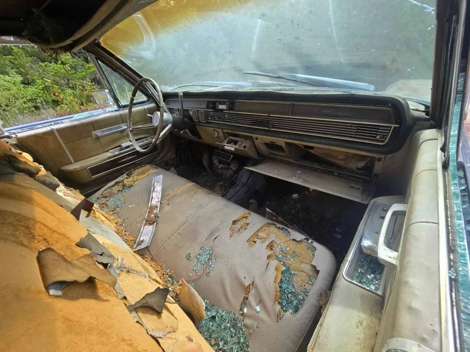 1965 Lincoln Continental 4th Gen - Image 7 of 18