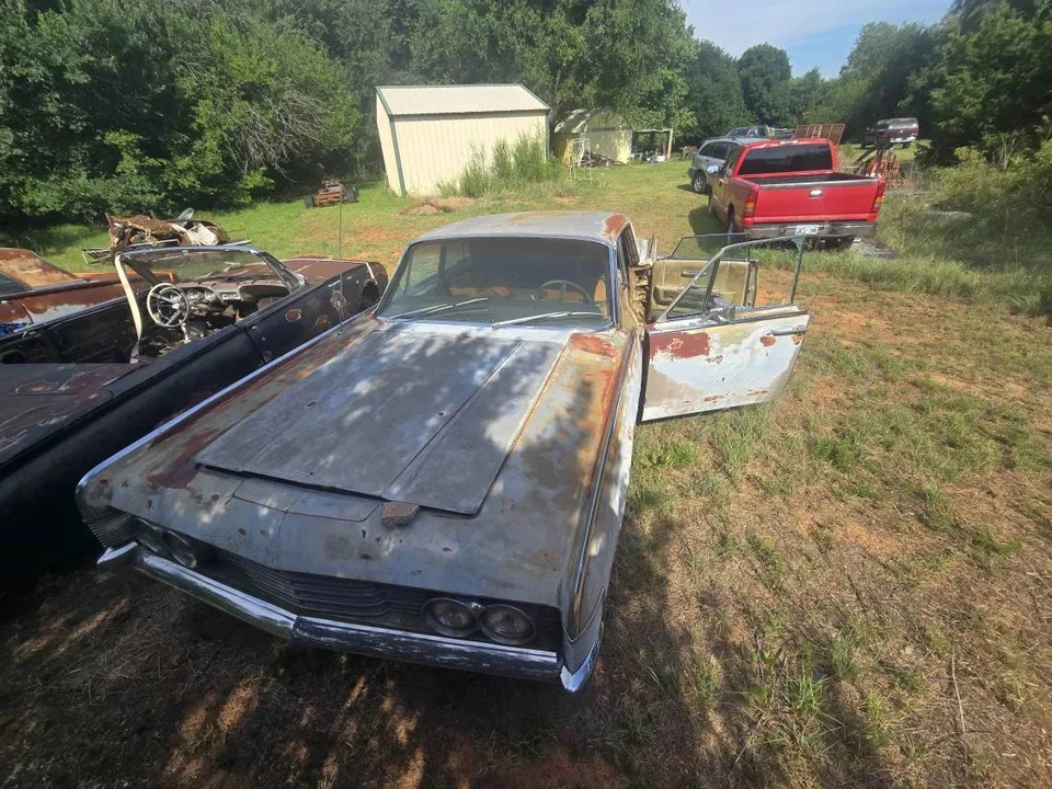 1965 Lincoln Continental 4th Gen - Image 11 of 18