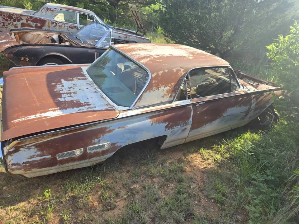 1965 Lincoln Continental 4th Gen - Image 14 of 18