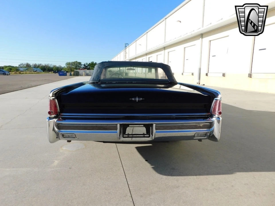 1965 Lincoln Continental 4th Gen - Image 4 of 21