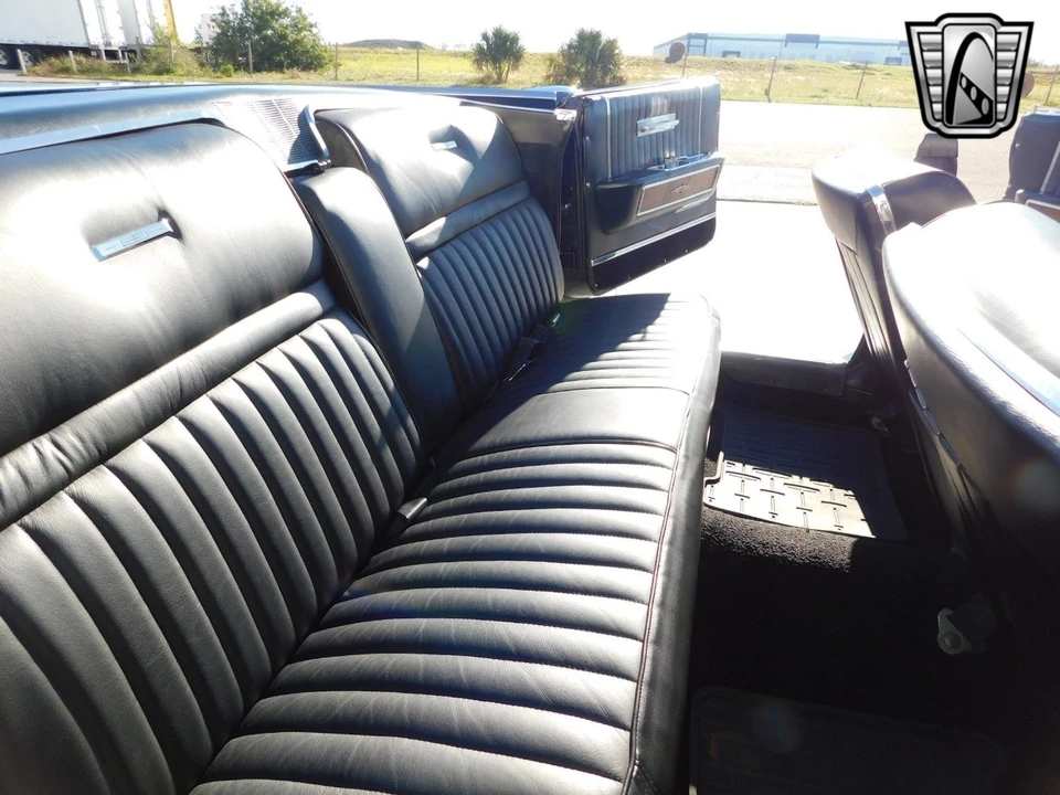 1965 Lincoln Continental 4th Gen - Image 19 of 21