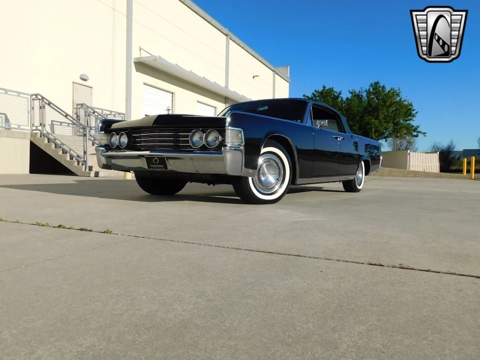 1965 Lincoln Continental 4th Gen - Image 8 of 21