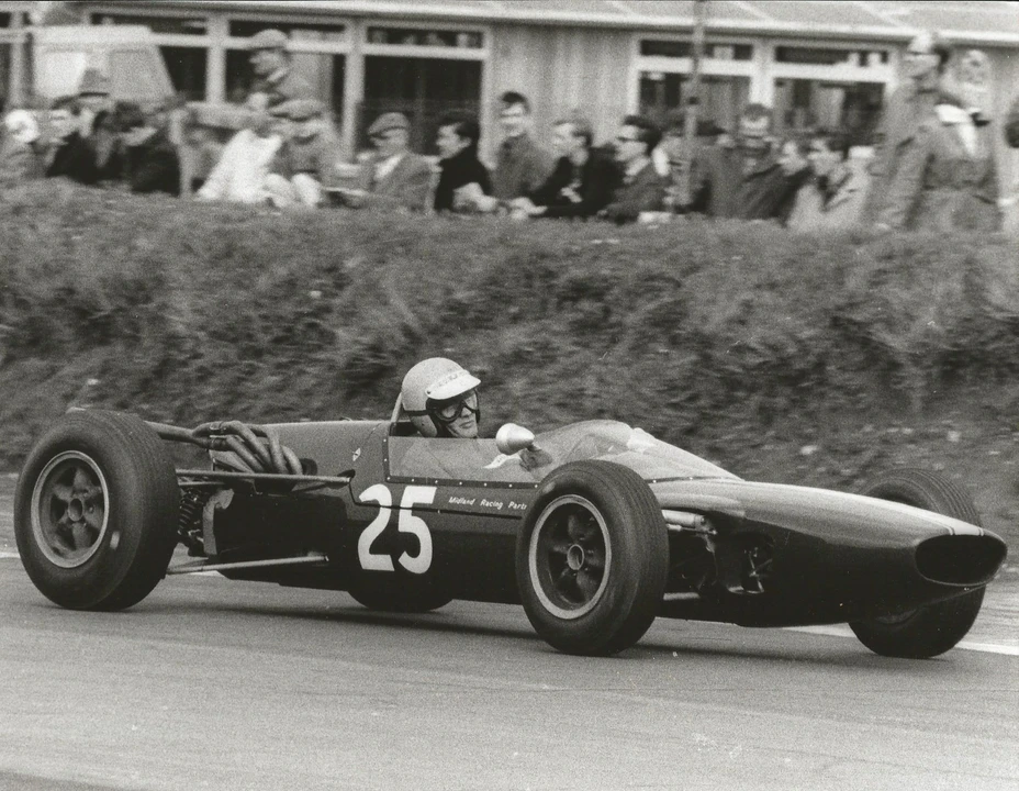 1965 Lola - Image 6 of 31