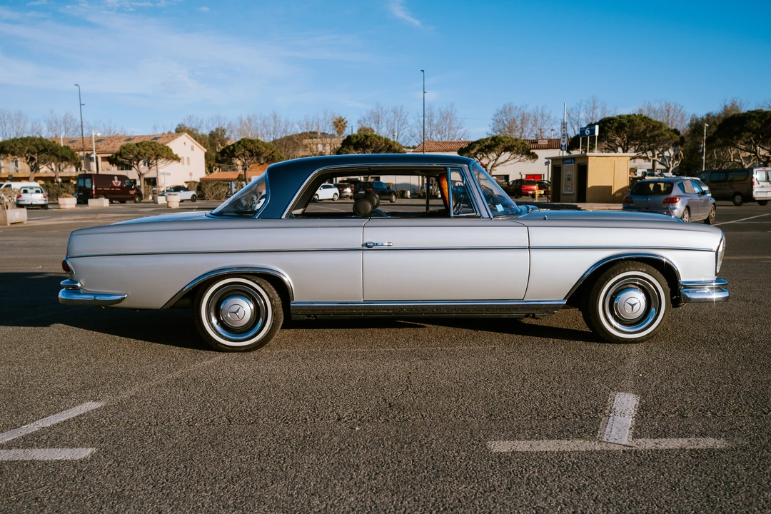 1965 Mercedes-Benz W112 - Image 17 of 31