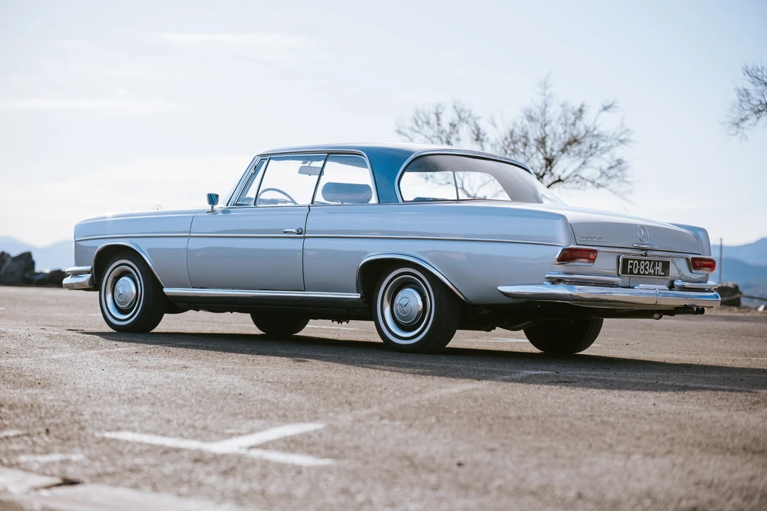 1965 Mercedes-Benz W112 - Image 14 of 31