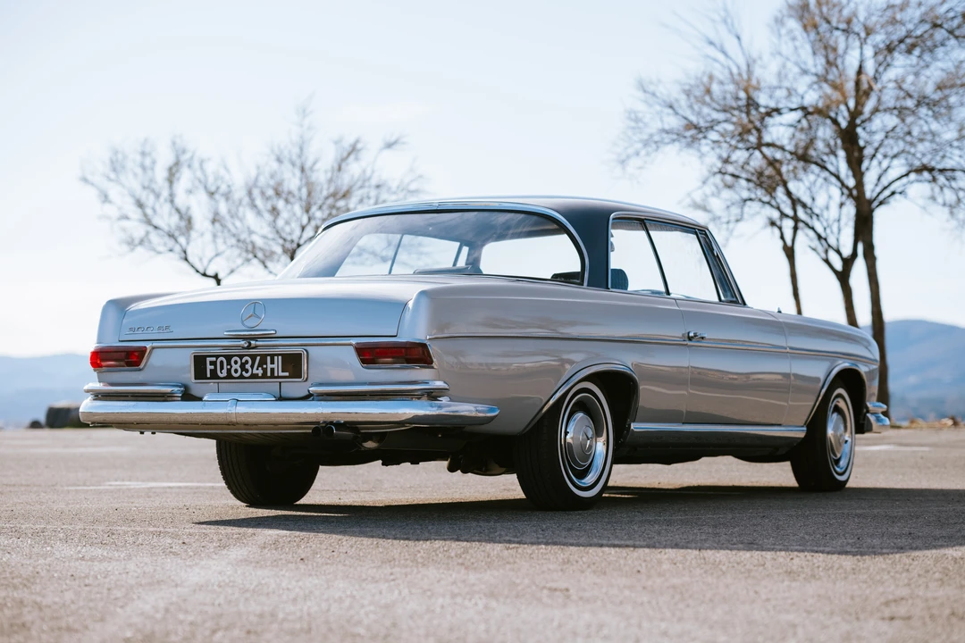 1965 Mercedes-Benz W112 - Image 8 of 31