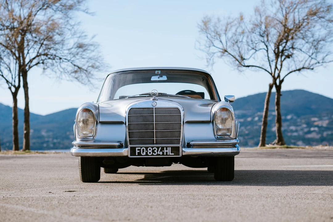 1965 Mercedes-Benz W112 - Image 3 of 31