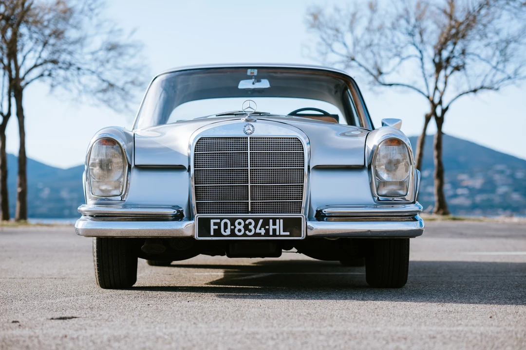 1965 Mercedes-Benz W112 - Image 11 of 31