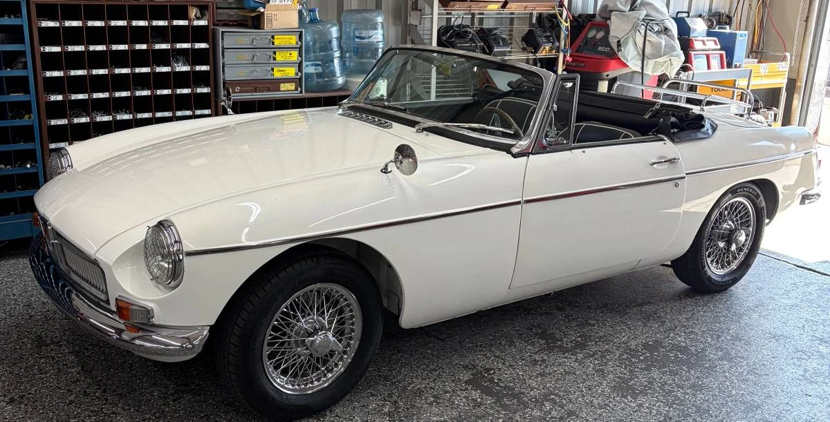 1965 MG MGB Roadster - Image 12 of 12