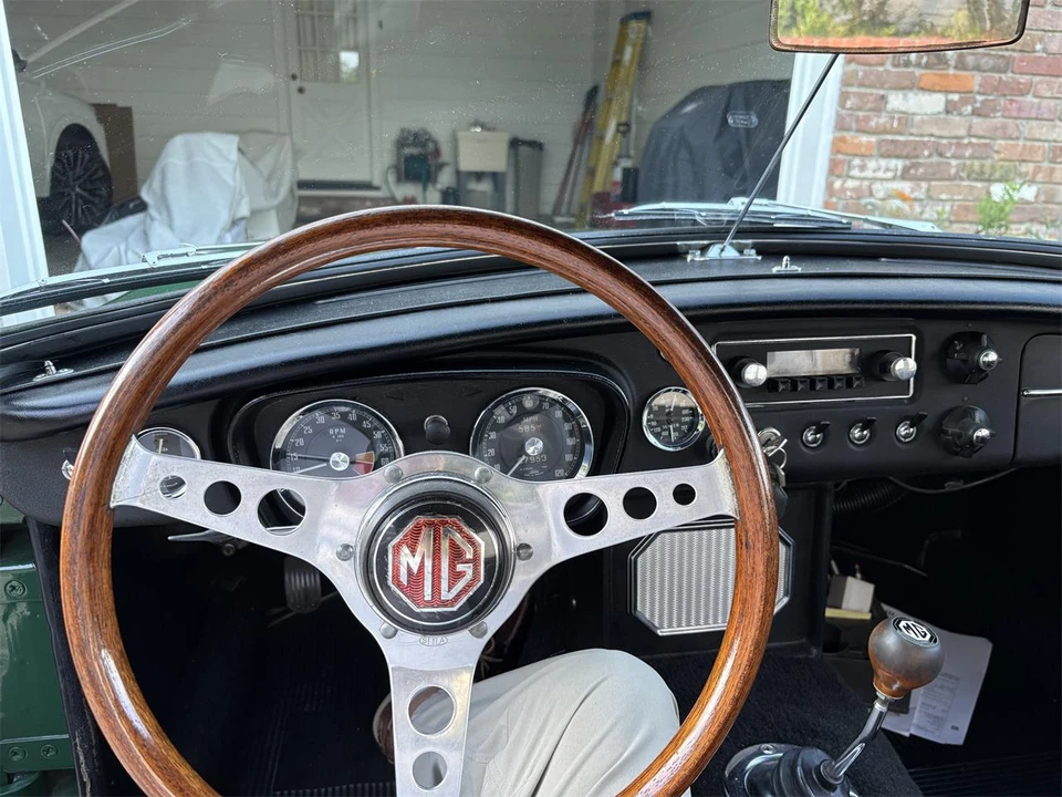 1965 MG MGB Roadster - Image 8 of 31