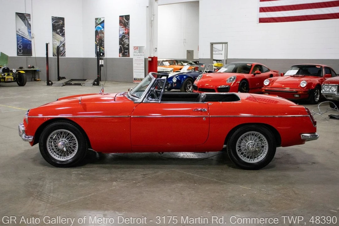 1965 MG MGB Roadster - Image 4 of 12