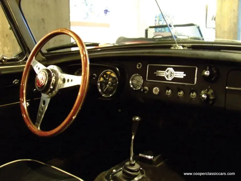 1965 MG MGB Roadster - Image 9 of 20