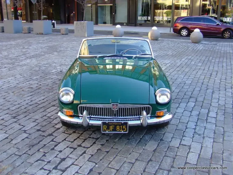 1965 MG MGB Roadster - Image 13 of 20