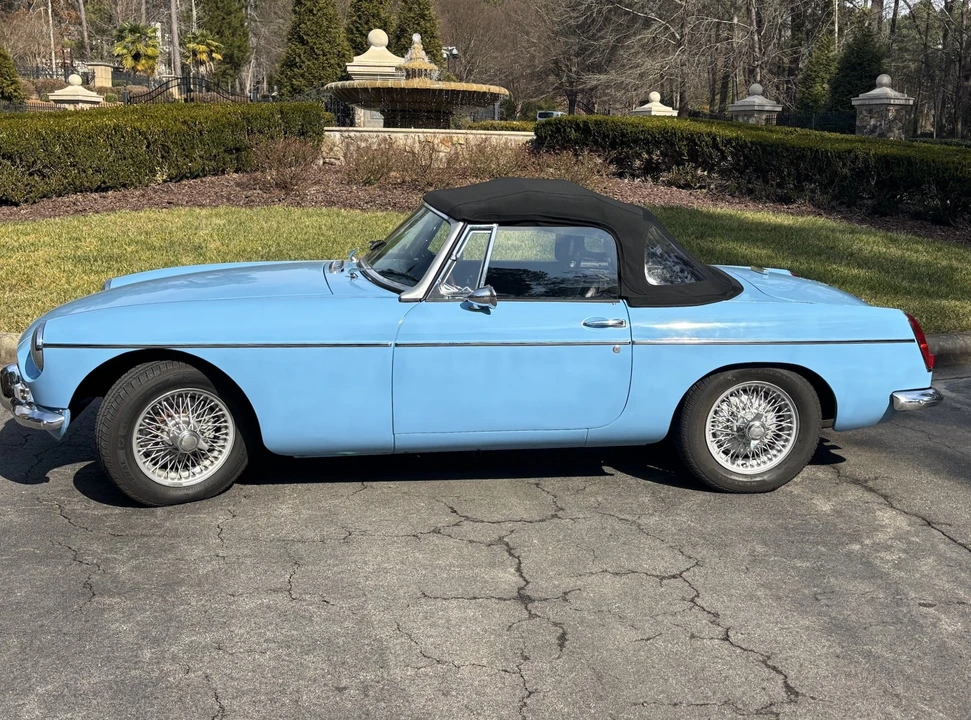 1965 MG MGB Roadster - Image 15 of 31
