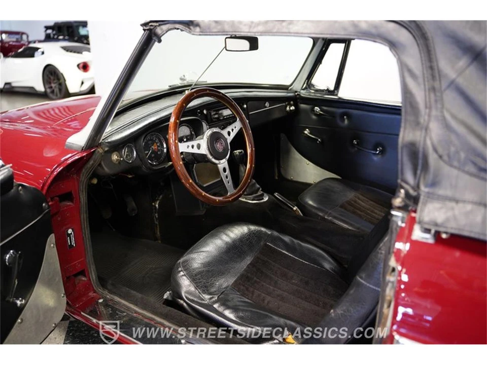 1965 MG MGB Roadster - Image 2 of 31