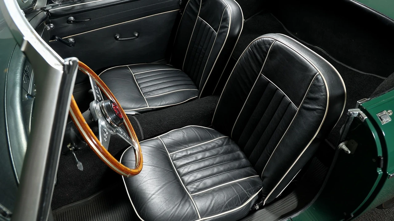 1965 MG MGB Roadster - Image 25 of 31