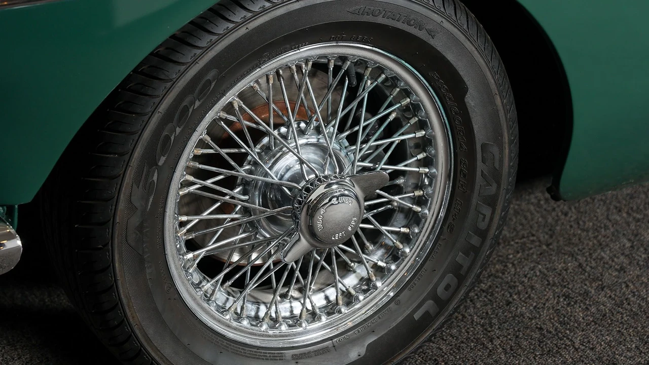 1965 MG MGB Roadster - Image 15 of 31