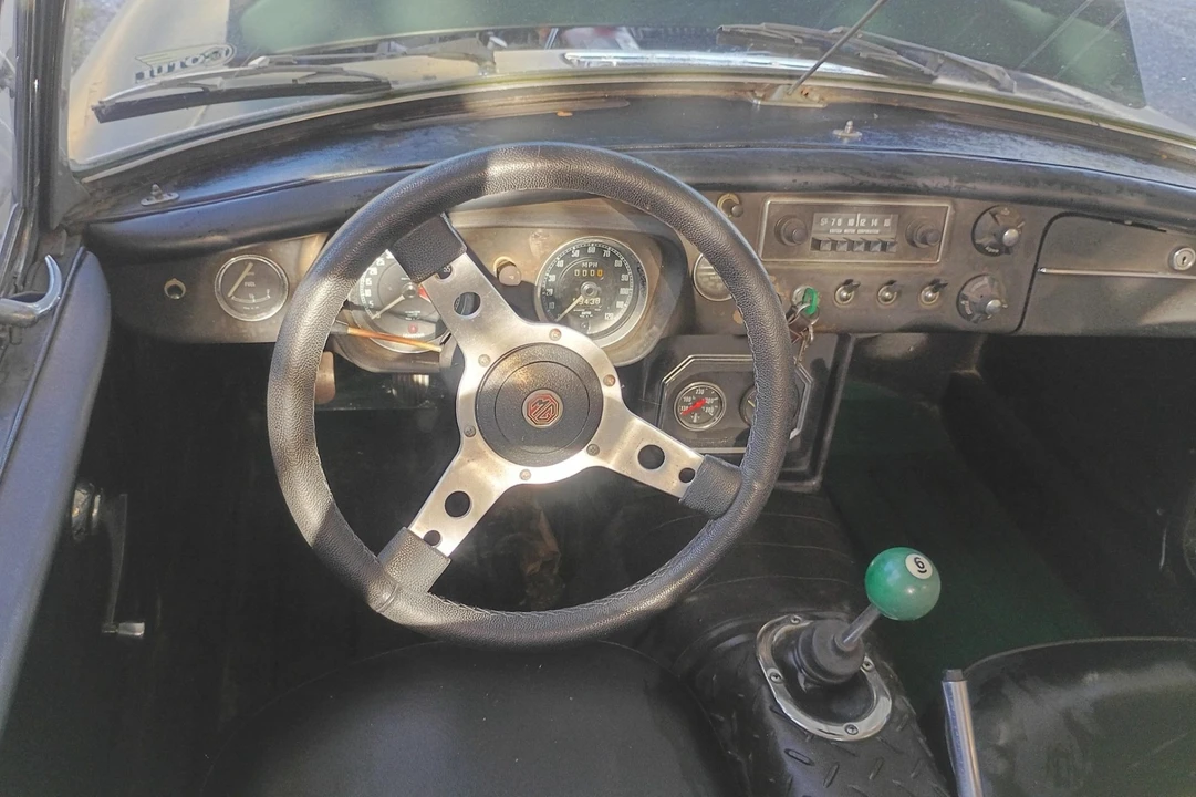 1965 MG MGB Roadster - Image 5 of 8