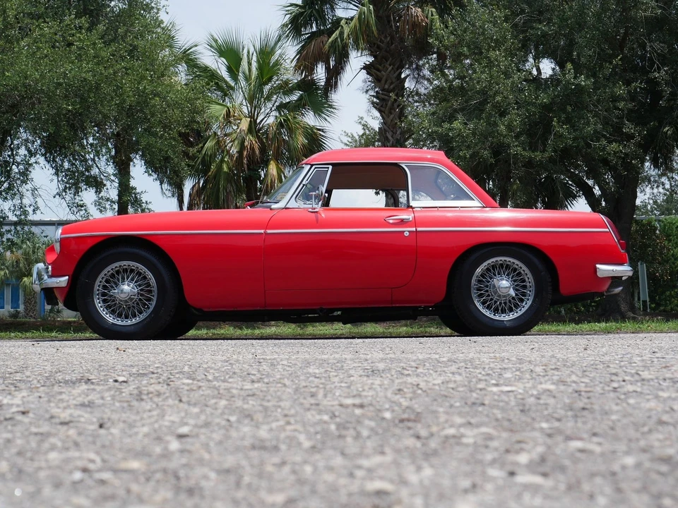 1965 MG MGB Roadster - Image 17 of 24